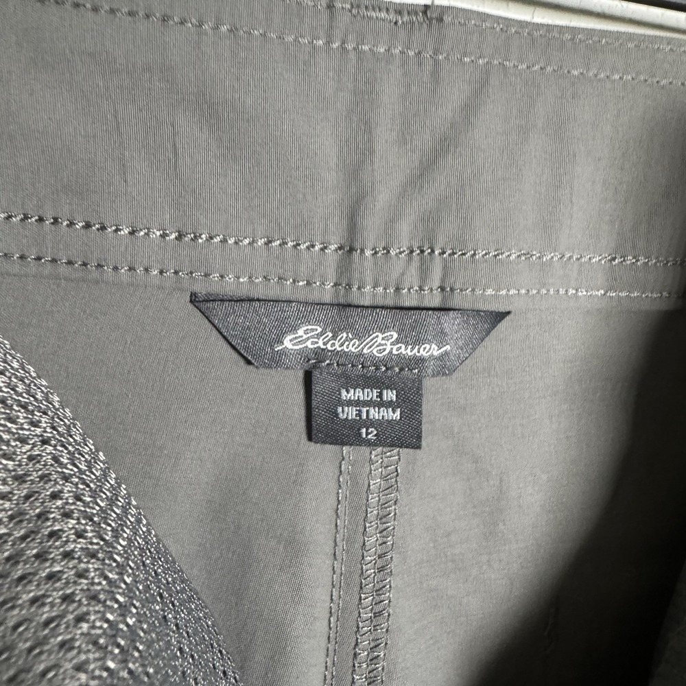 NWT!! Eddie Bauer | Cargo Hiking Shorts Gray Outdoor | Women Size 12 - Picture 5 of 5